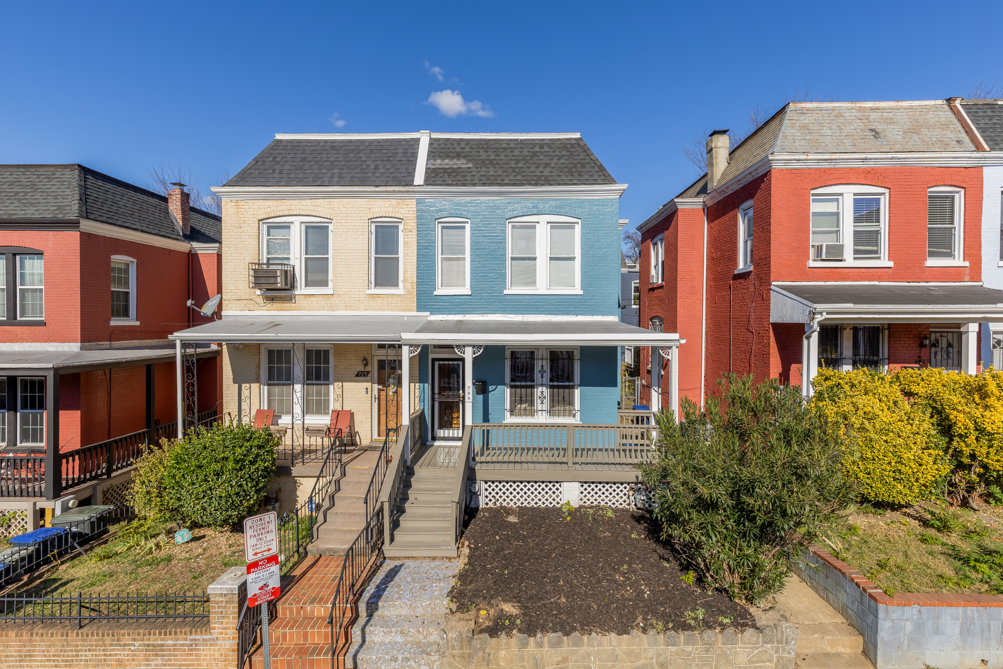 723 Gresham Place NW_Exterior